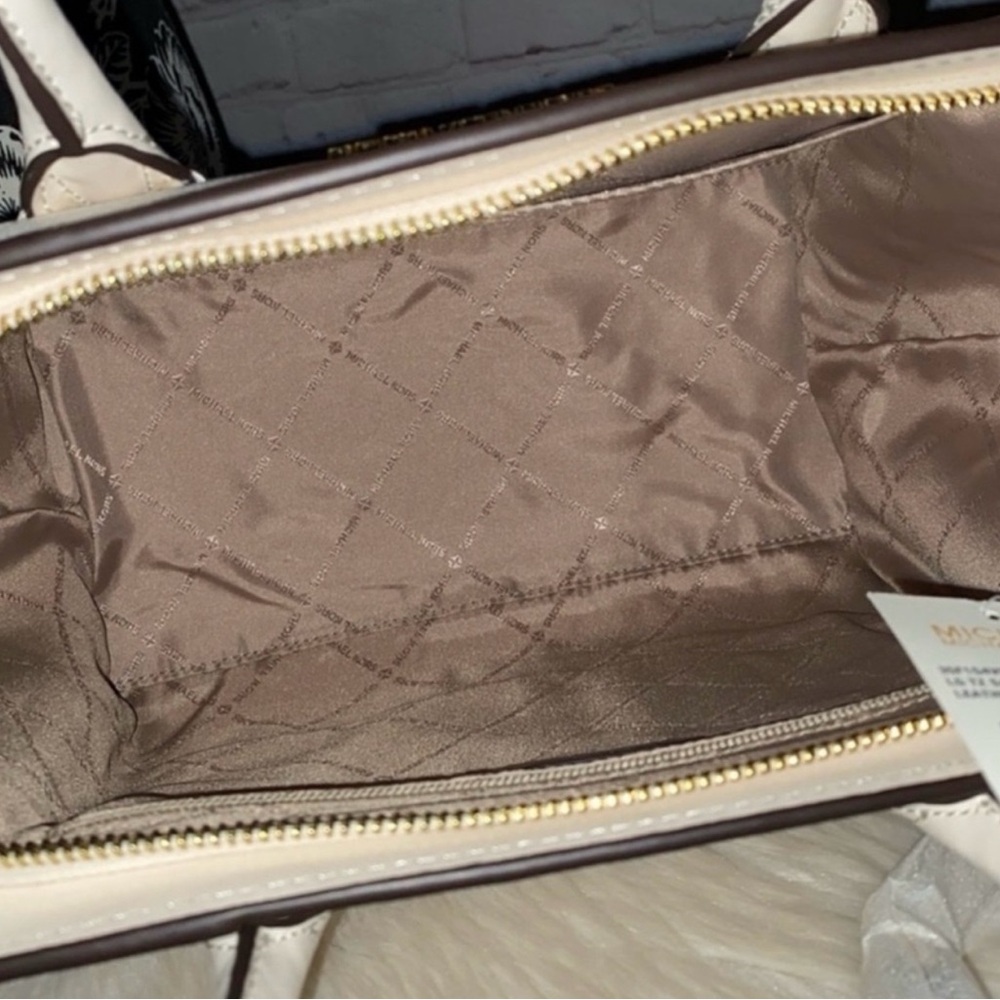 Michael Kors AVRIL Lge TZ Satchel/HAMILTON Lge Continental Wallet 2pc Set - Picture 3 of 11